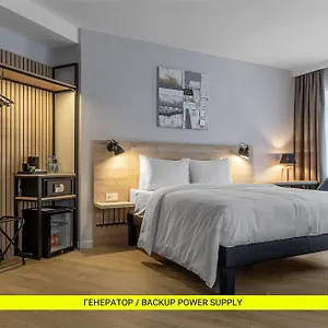Kontrakt Boutique Kiew