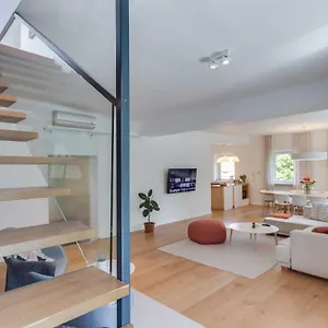 Apartment Fine
