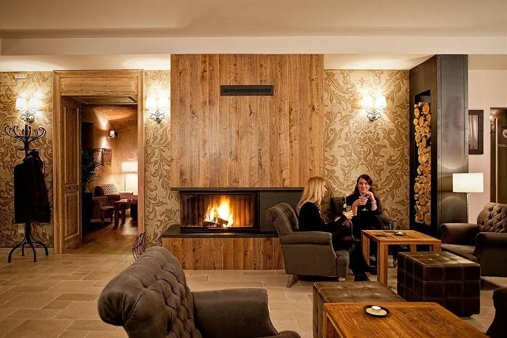 B&B Dvor Tacen Liubliana Bed and breakfast